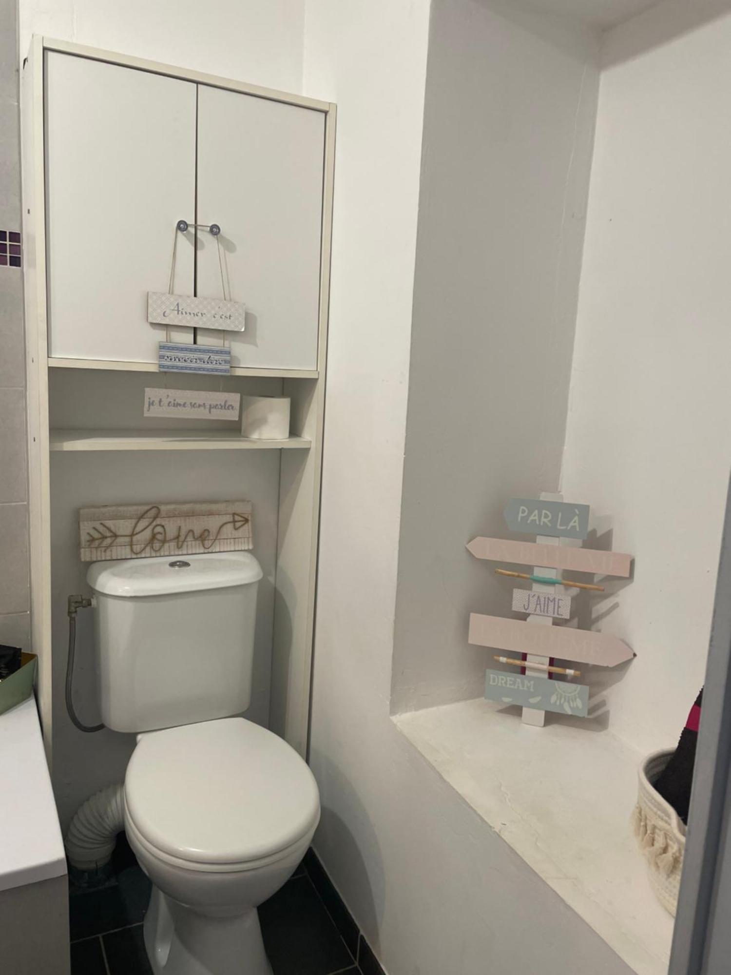 Petit Studio Aux Portes Du Beaujolais Saint-Germain-Nuelles ภายนอก รูปภาพ